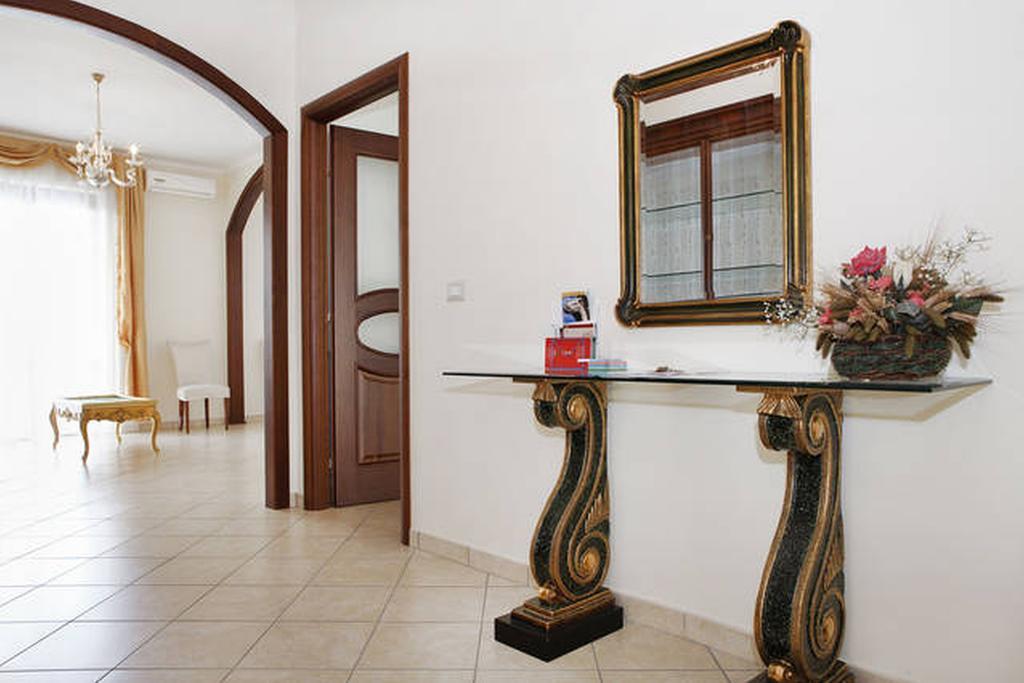 Appartamento Vacanze Κατάνια Δωμάτιο φωτογραφία